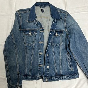 Gap women’s jeans jacket NWoT